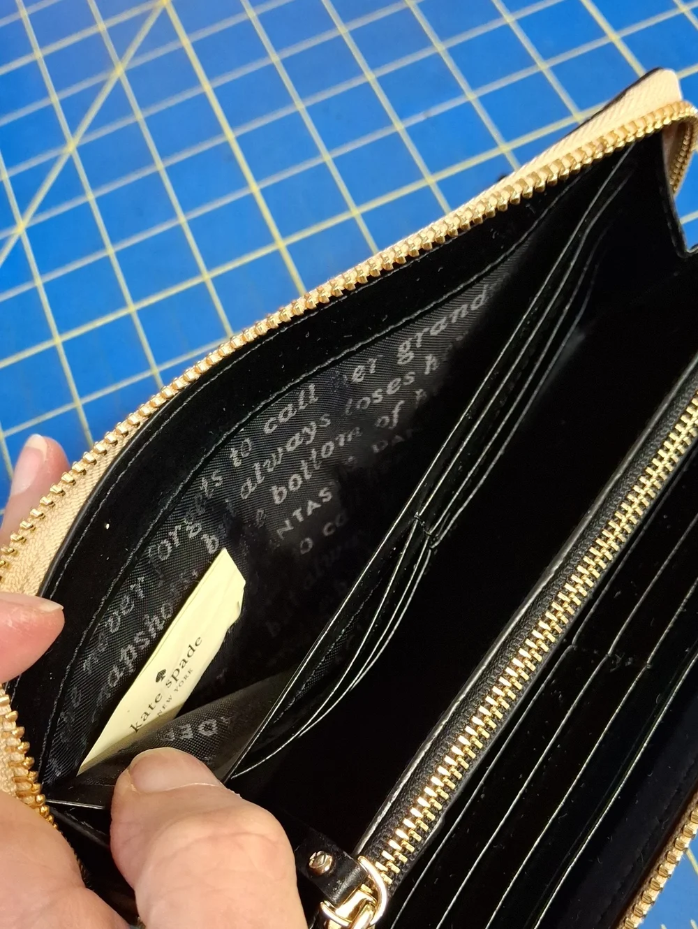 Kate Spade Camel White Striped Zip Wallet & Removeable Card Holder.